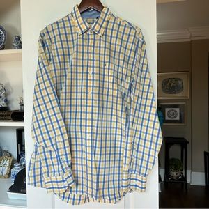 IZOD men’s long sleeve button down shirt w/pocket, yellow &blue plaid